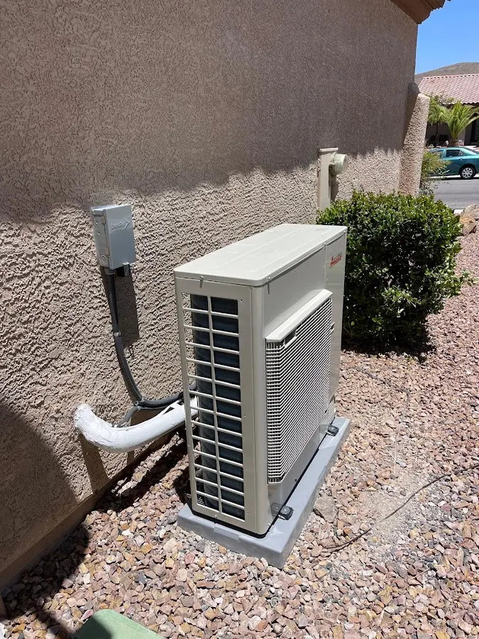 Residential air conditioning condenser unit in Kings Grant